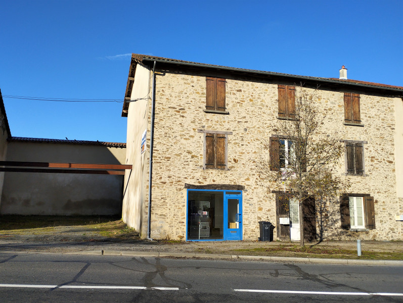 French property for sale in Châlus, Haute-Vienne - €99,000 - photo 2