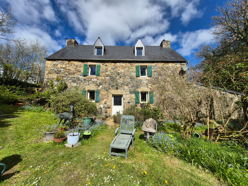 Propriété à vendre à Plourac'h, Côtes-d'Armor - 172 800 €