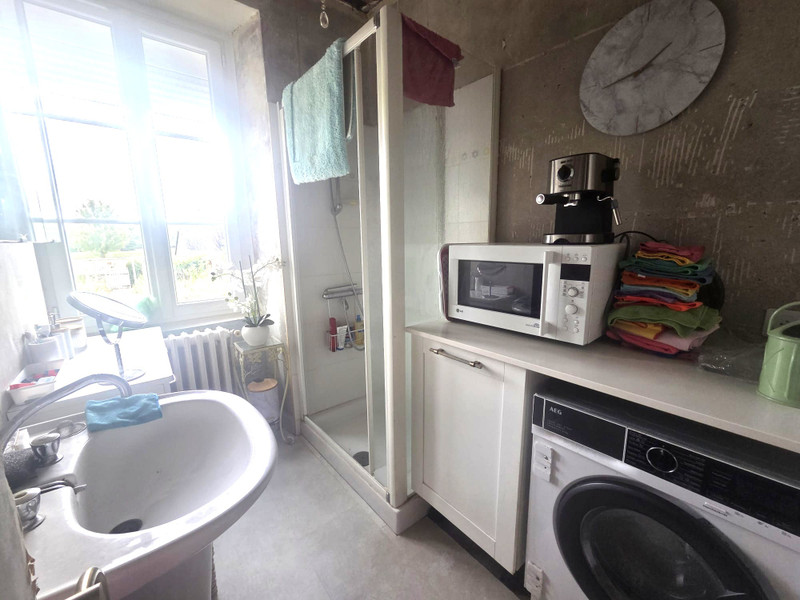 French property for sale in Argentré-du-Plessis, Ille-et-Vilaine - €152,600 - photo 8