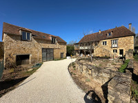 Maison à vendre à Saint-Germain-des-Prés, Dordogne - 359.900 € - photo 1