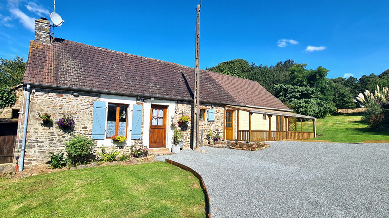 Maison à vendre à Passais Villages, Orne - 168.000 € - photo 1