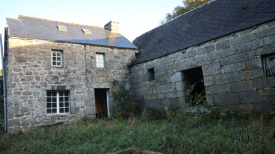 Maison à vendre à Lanrivain, Côtes-d'Armor, Bretagne, avec Leggett Immobilier