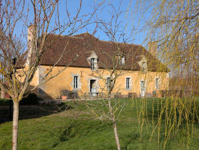 house for sale in Orne