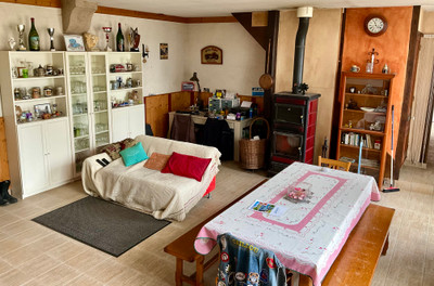 French property for sale in Saint-Pierre-Bellevue, Creuse - €158,050 - photo 2