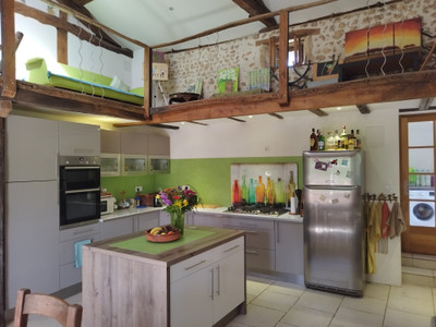 French property for sale in Genouillé, Vienne - €167,400 - photo 6