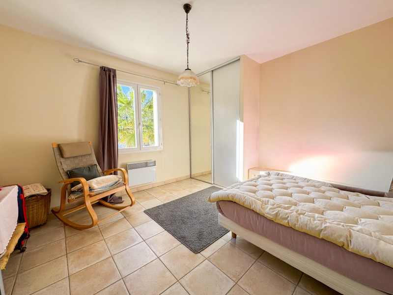 French property for sale in Valréas, Vaucluse - €329,000 - photo 8