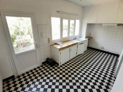 French property for sale in Plazac, Dordogne - €200,000 - photo 6