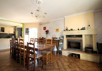 Maison à vendre à Charmé, Charente - 142.790 € - photo 10