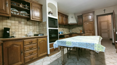 French property for sale in Villiers-le-Roux, Charente - €205,000 - photo 5