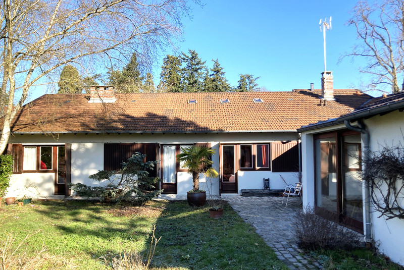 Maison à vendre à Jouy-en-Josas, Yvelines - 990.000 € - photo 1