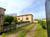 Maison à vendre à Ruffec, Charente - 235 400 € - photo 10