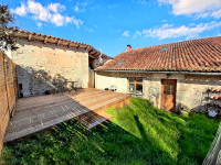Propriété à vendre à Aubeterre-sur-Dronne, Charente - 205 000 € - photo n°9