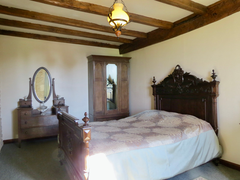 French property for sale in Saint-Savinien, Charente-Maritime - €250,000 - photo 11