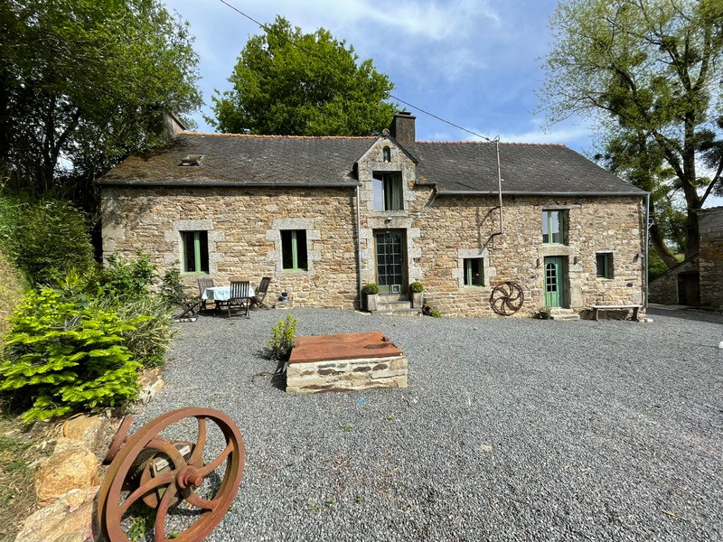 Maison à vendre à Plouguenast-Langast, Côtes-d'Armor - 299.600 € - photo 1