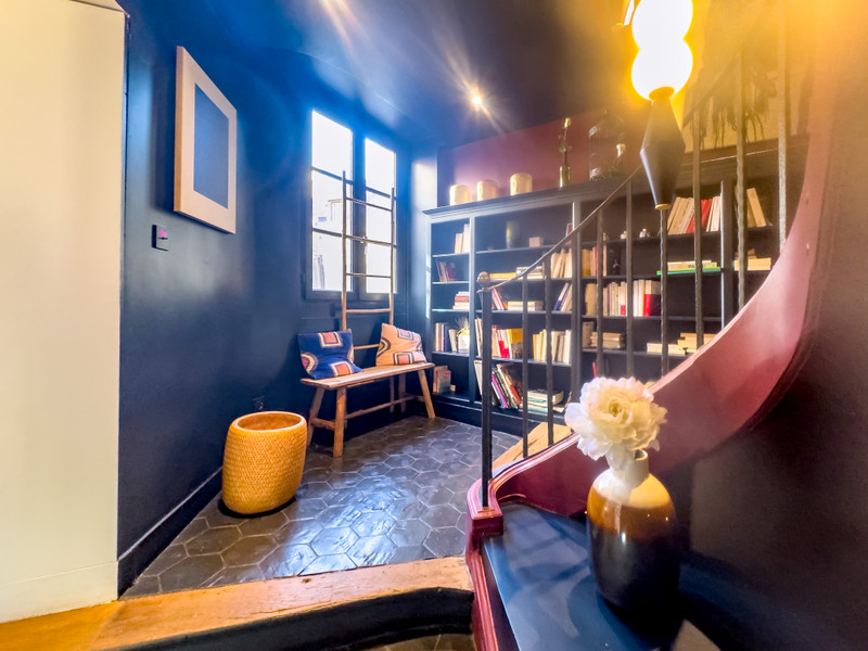 French property for sale in Paris 3e Arrondissement, Paris - €1,310,000 - photo 3