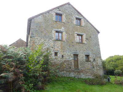 French property for sale in La Chapelle-Baloue, Creuse - €88,000 - photo 2