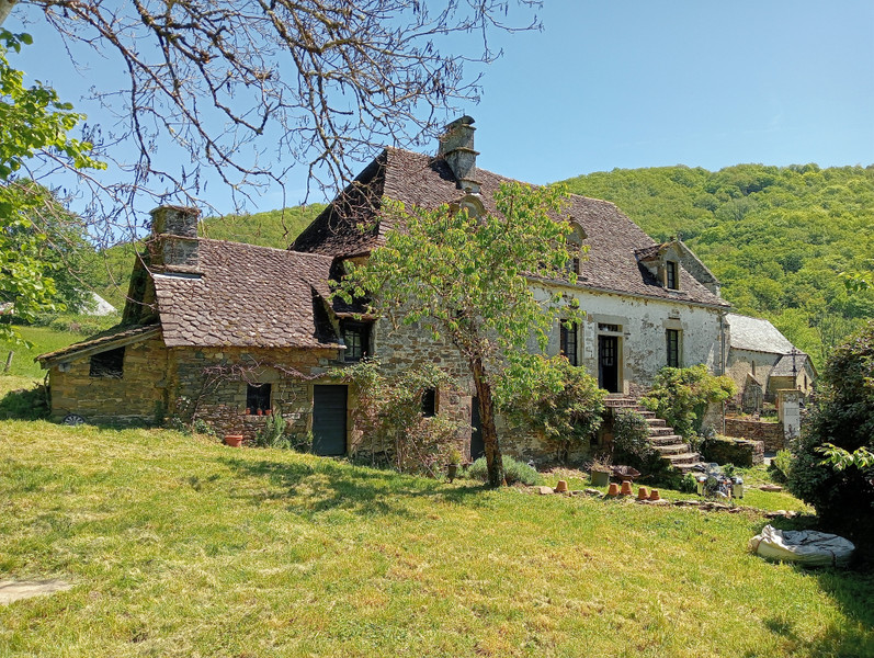 Maison à vendre en Limousin - Corrèze Dans un beau village de Corrèze