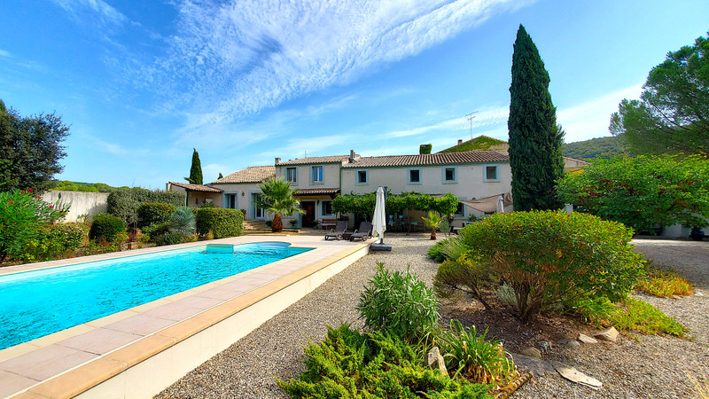 Maison à vendre à Causses-et-Veyran, Hérault - 725.000 € - photo 1