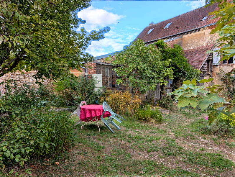 French property for sale in Les Étilleux, Eure-et-Loir - €160,500 - photo 1
