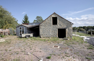 French property for sale in Subles, Calvados - €172,800 - photo 9
