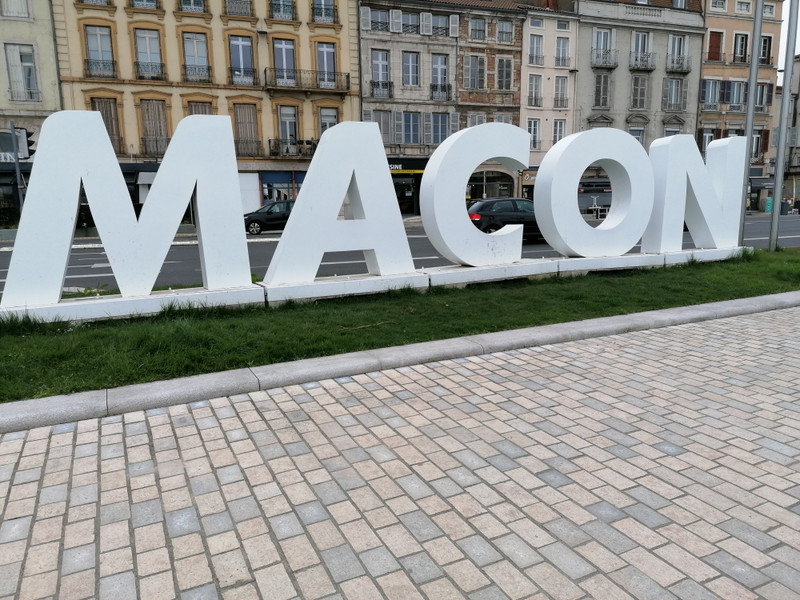 House for sale in Mâcon SaôneetLoire A rare find in Mâcon, near