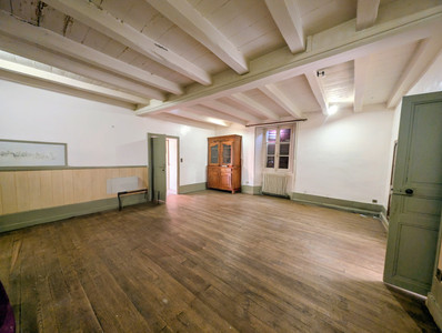 French property for sale in Aubigné, Deux-Sèvres - €319,000 - photo 8