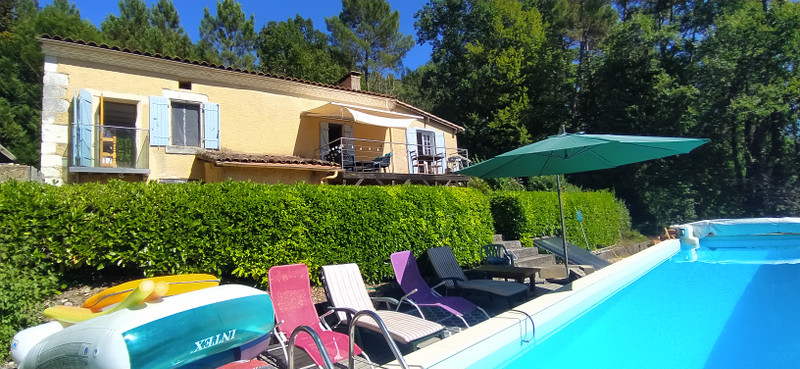 French property for sale in Neuvic, Dordogne - €123,000 - photo 1