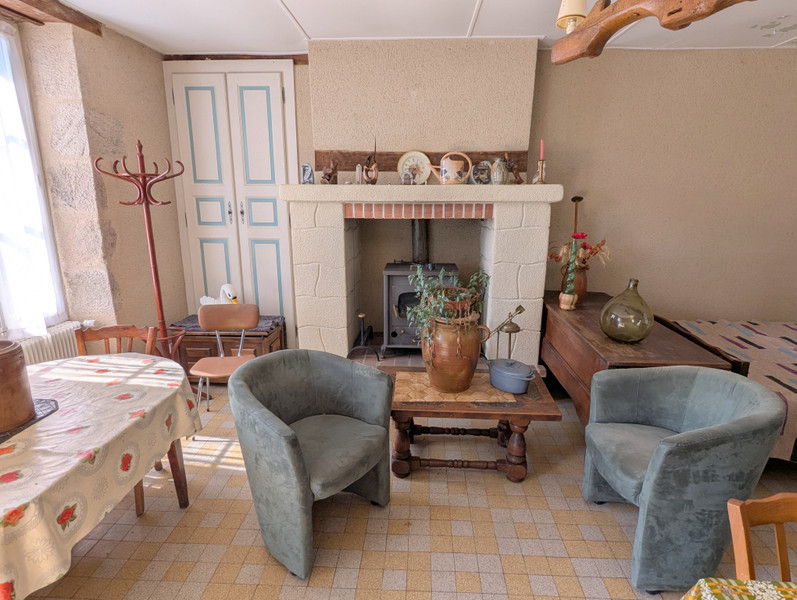 French property for sale in Sainte-Sévère-sur-Indre, Indre - €99,000 - photo 10