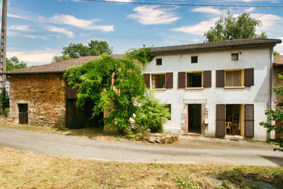 Maison à vendre à Saint-Yrieix-sous-Aixe, Haute-Vienne, Limousin, avec Leggett Immobilier