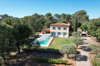 Maison à vendre à Flassans-sur-Issole, Var - 742.000 € - photo 1