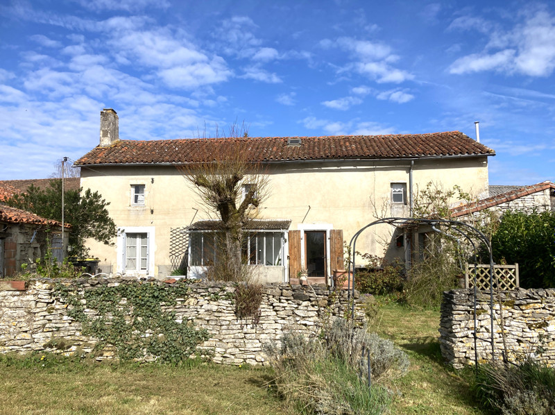 Maison à vendre à Mauprévoir, Vienne - 114.450 € - photo 1