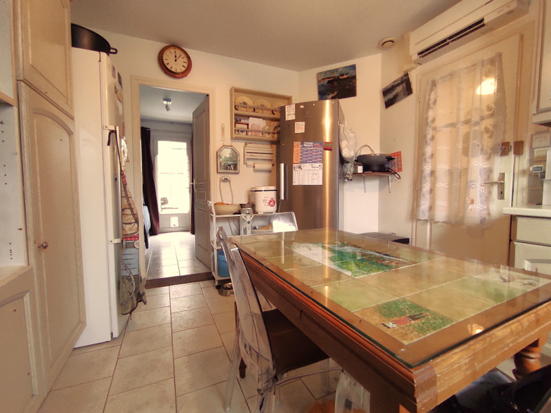 French property for sale in Ruffec, Charente - €166,000 - photo 5