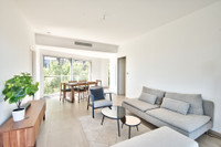 Propriété à vendre à Nice, Alpes-Maritimes - 699 000 € - photo n°1