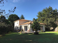 Detached for sale in Le Pian-Médoc Gironde Aquitaine