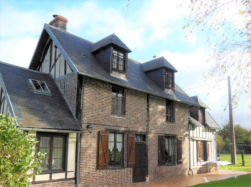 Maison à vendre en Basse Normandie Orne NeuvillesurTouques Une