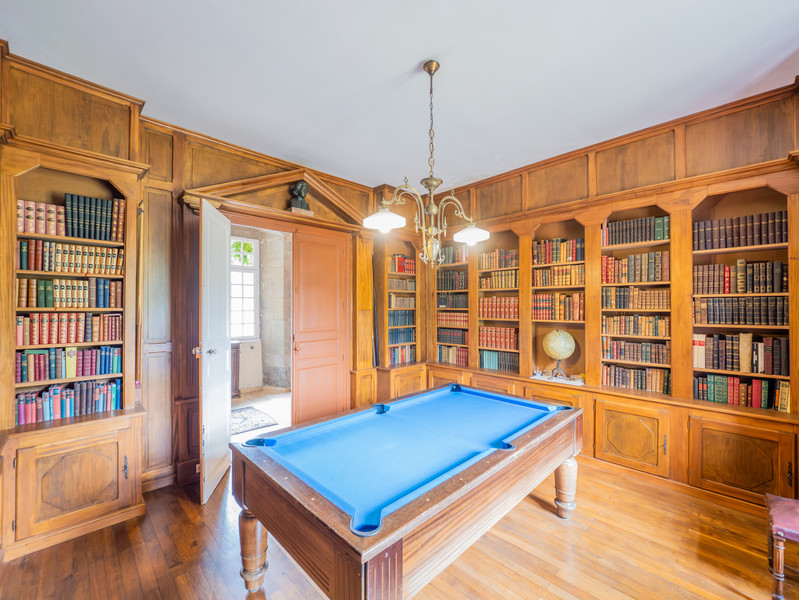 French property for sale in Geay, Deux-Sèvres - €1,170,212 - photo 6