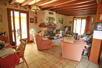 Maison à vendre à La Rochebeaucourt-et-Argentine, Dordogne - 256 800 € - photo 3
