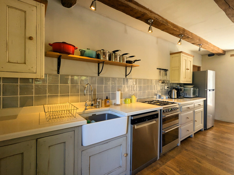 French property for sale in Jumilhac-le-Grand, Dordogne - €245,000 - photo 4