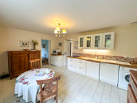 Maison à vendre à Ballans, Charente-Maritime - 249.500 € - photo 7