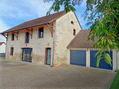 French property for sale in Arçonnay, Sarthe - €420,000 - photo 8