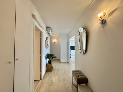 French property for sale in Antibes, Alpes-Maritimes - €650,000 - photo 8