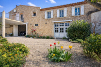 Propriété à vendre à Neffiès, Hérault - 375 000 € - photo n°1