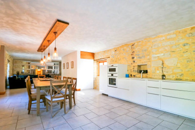 French property for sale in Vézénobres, Gard - €1,500,000 - photo 4