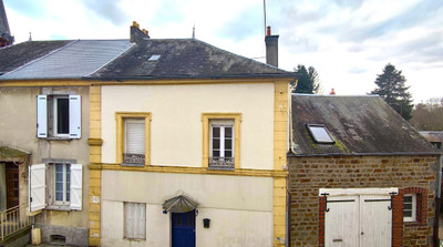 French property for sale in Rives d'Andaine, Orne - €61,600 - photo 1