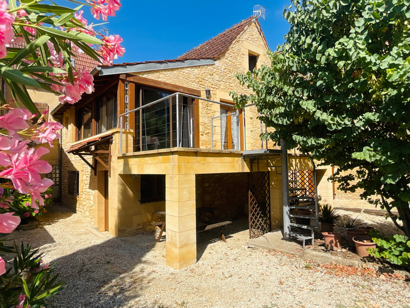 French property for sale in Montignac-Lascaux, Dordogne - €318,000 - photo 0