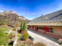 Maison à vendre à Les Déserts, Savoie - 440.000 € - photo 2
