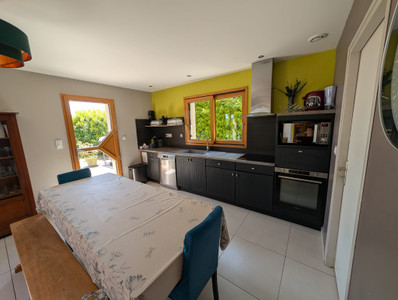 French property for sale in Calanhel, Côtes-d'Armor - €230,000 - photo 10