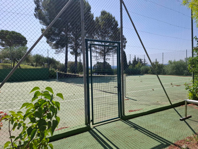 French property for sale in Cotignac, Var - €604,000 - photo 2