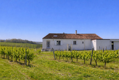 house for sale in Charente