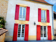 Propriété à vendre à Lalinde, Dordogne - 118 810 € - photo n°1